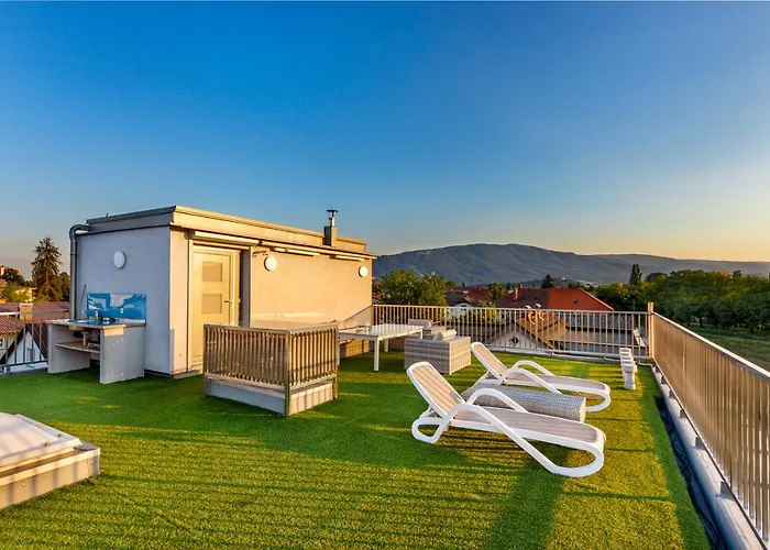 Contemporary Apartment With Rooftop Terrace In Maribor