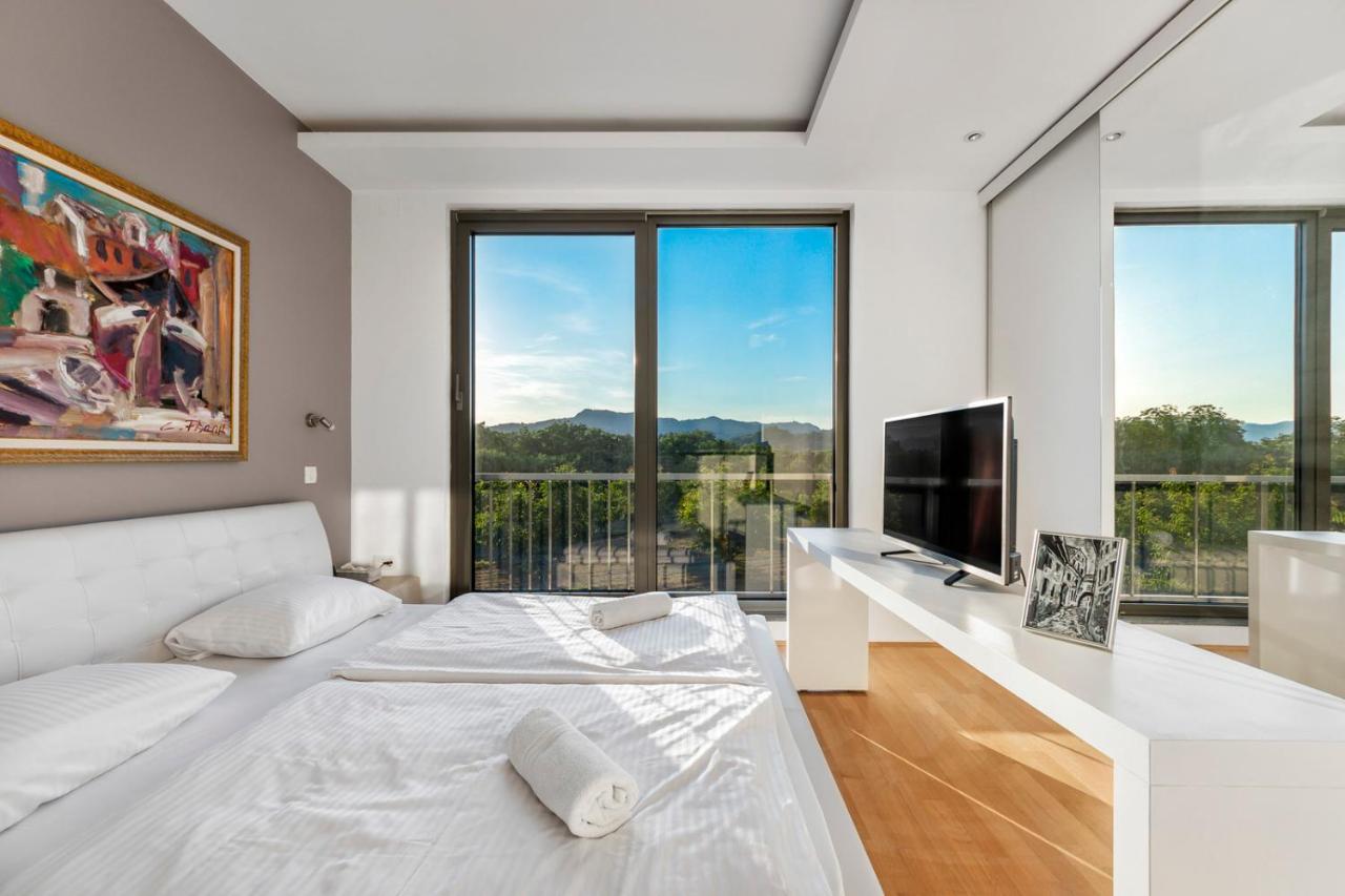 Contemporary With Rooftop Terrace In Maribor